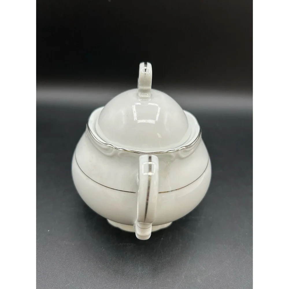 VTG Harmony House Darlene Fine China Sugar Bowl with Lid Pattern 3848